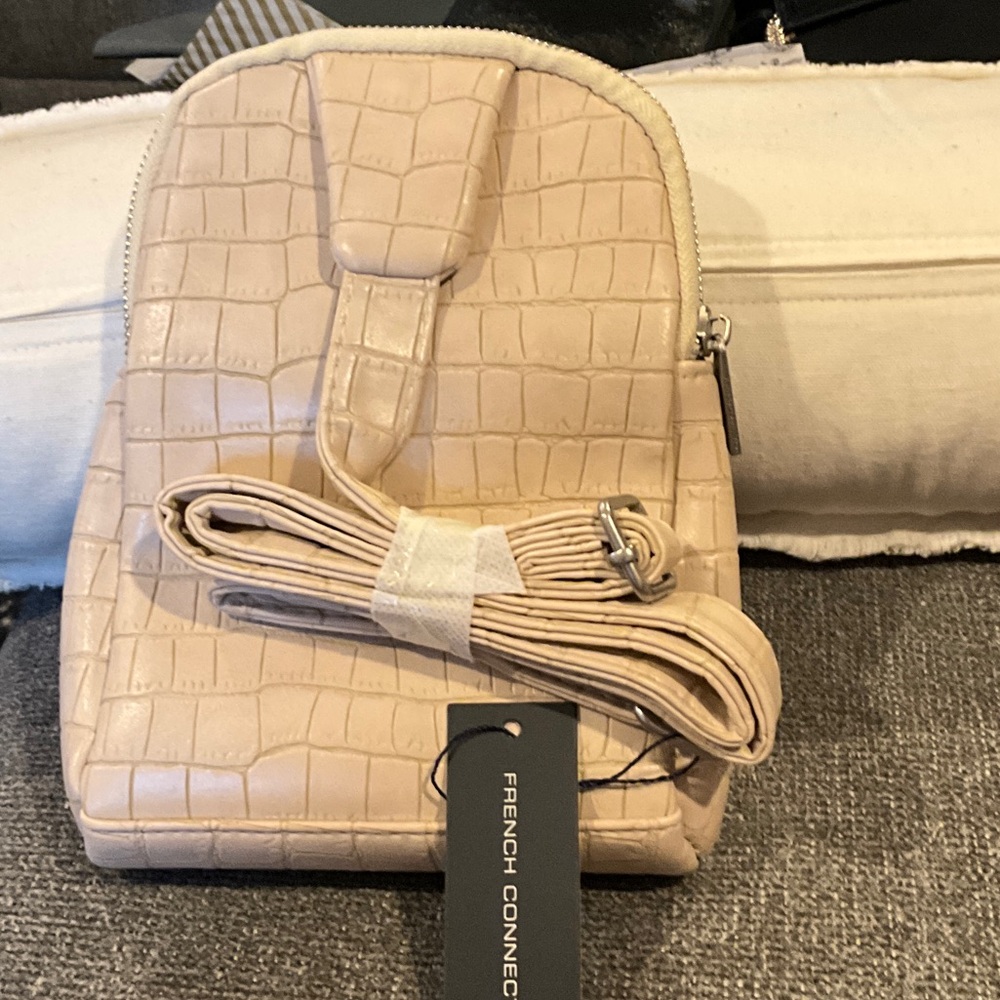 Stunning French Connection Beige Croc-Embossed Sling Bag & Wallet. NWT - Picture 4 of 4